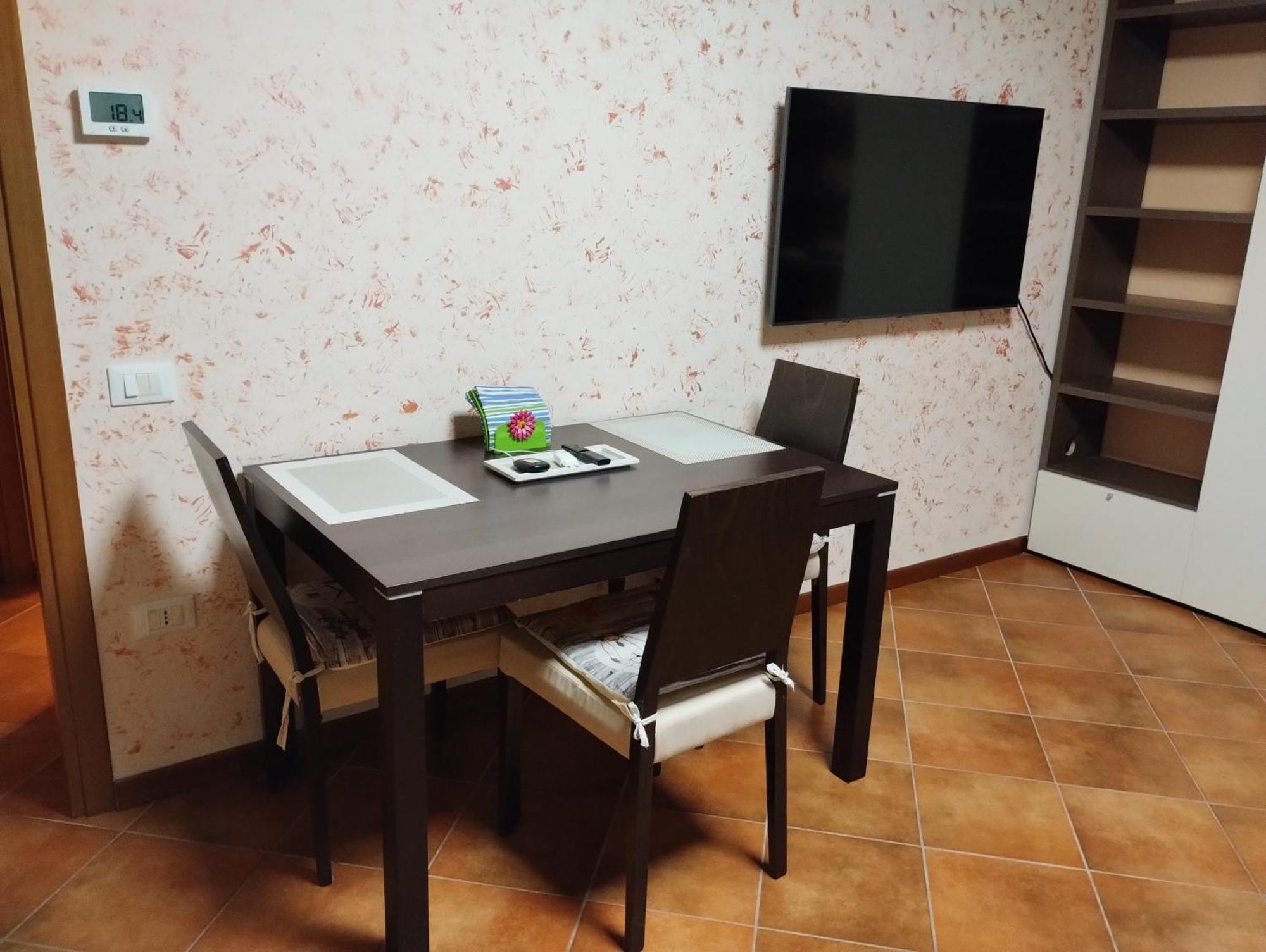 Border House Apartment